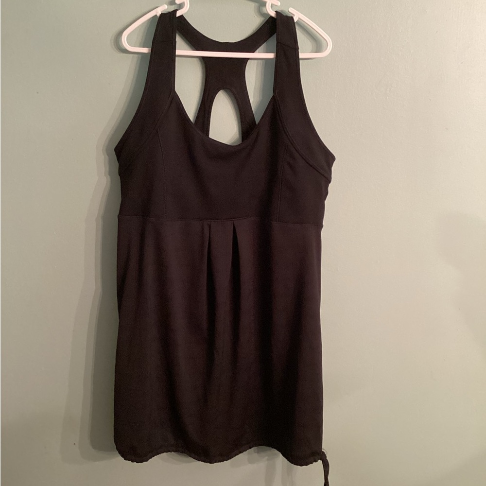 Old Navy Active Built in Bra Tank Top